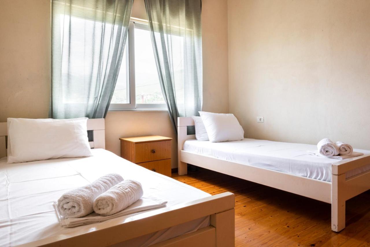 Janakis Apartments Химар Екстериор снимка