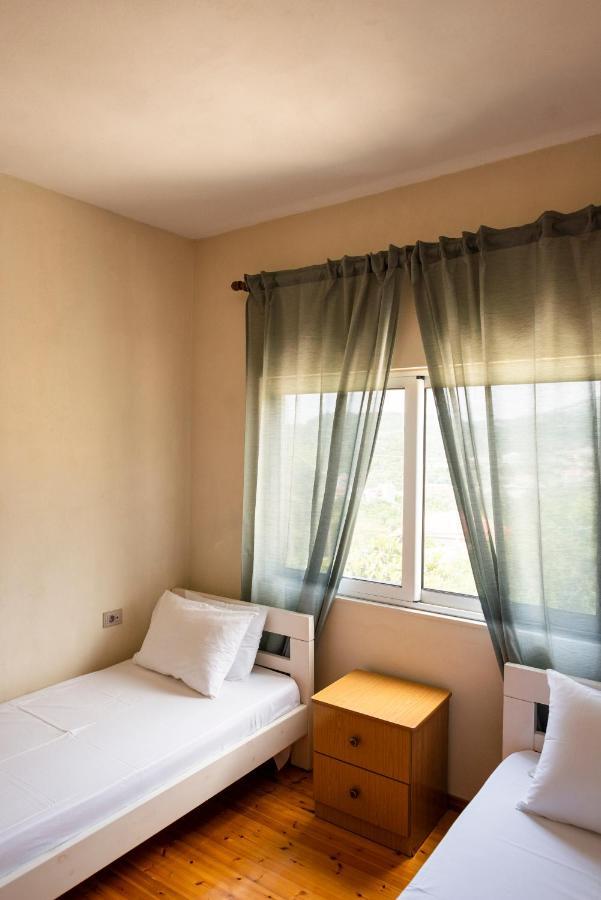 Janakis Apartments Химар Екстериор снимка